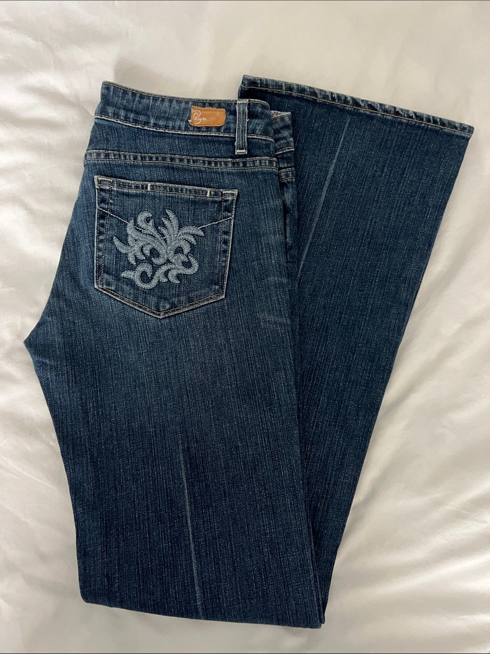 PAIGE Dark Blue Bootcut Jeans with Embroidered Back Pocket size 30 x 34